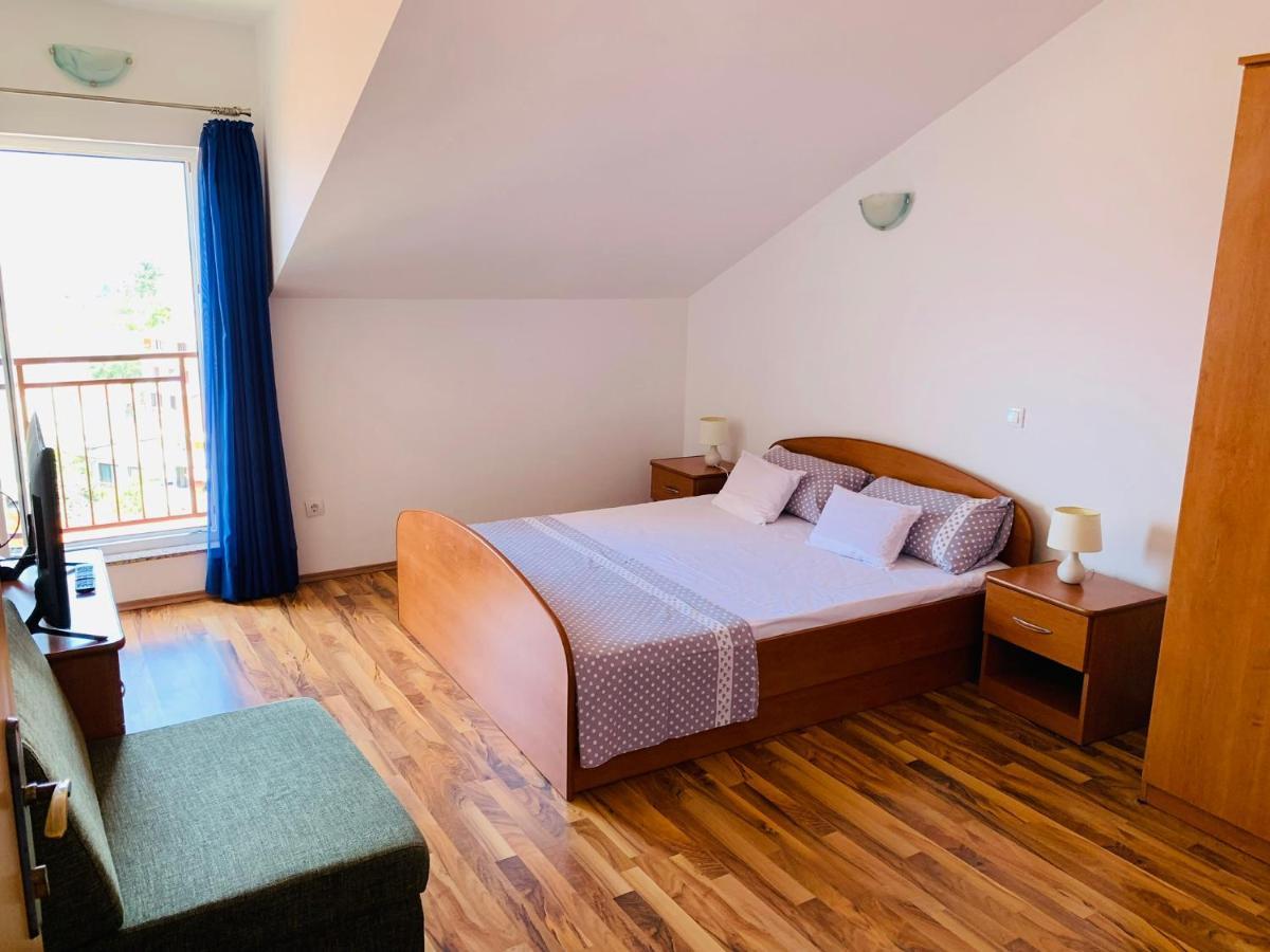 Apartman Senka Подгора Экстерьер фото