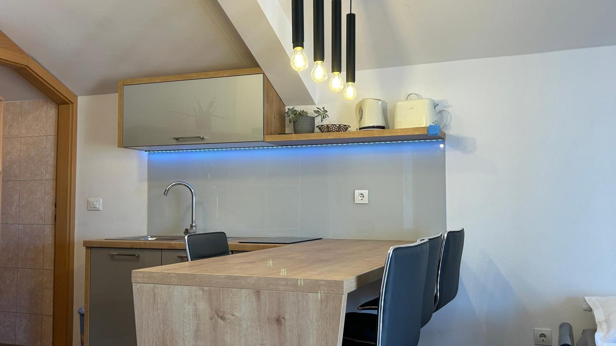 Apartman Senka Подгора Экстерьер фото
