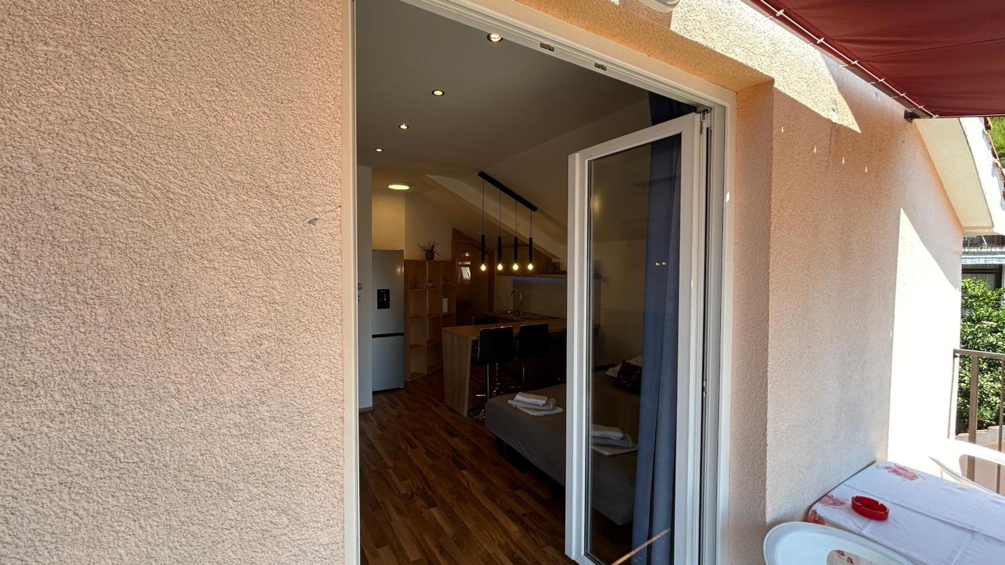 Apartman Senka Подгора Экстерьер фото
