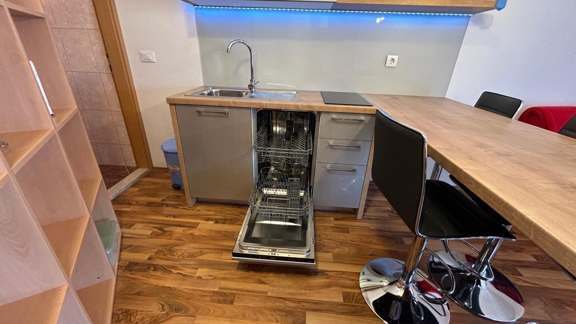 Apartman Senka Подгора Экстерьер фото