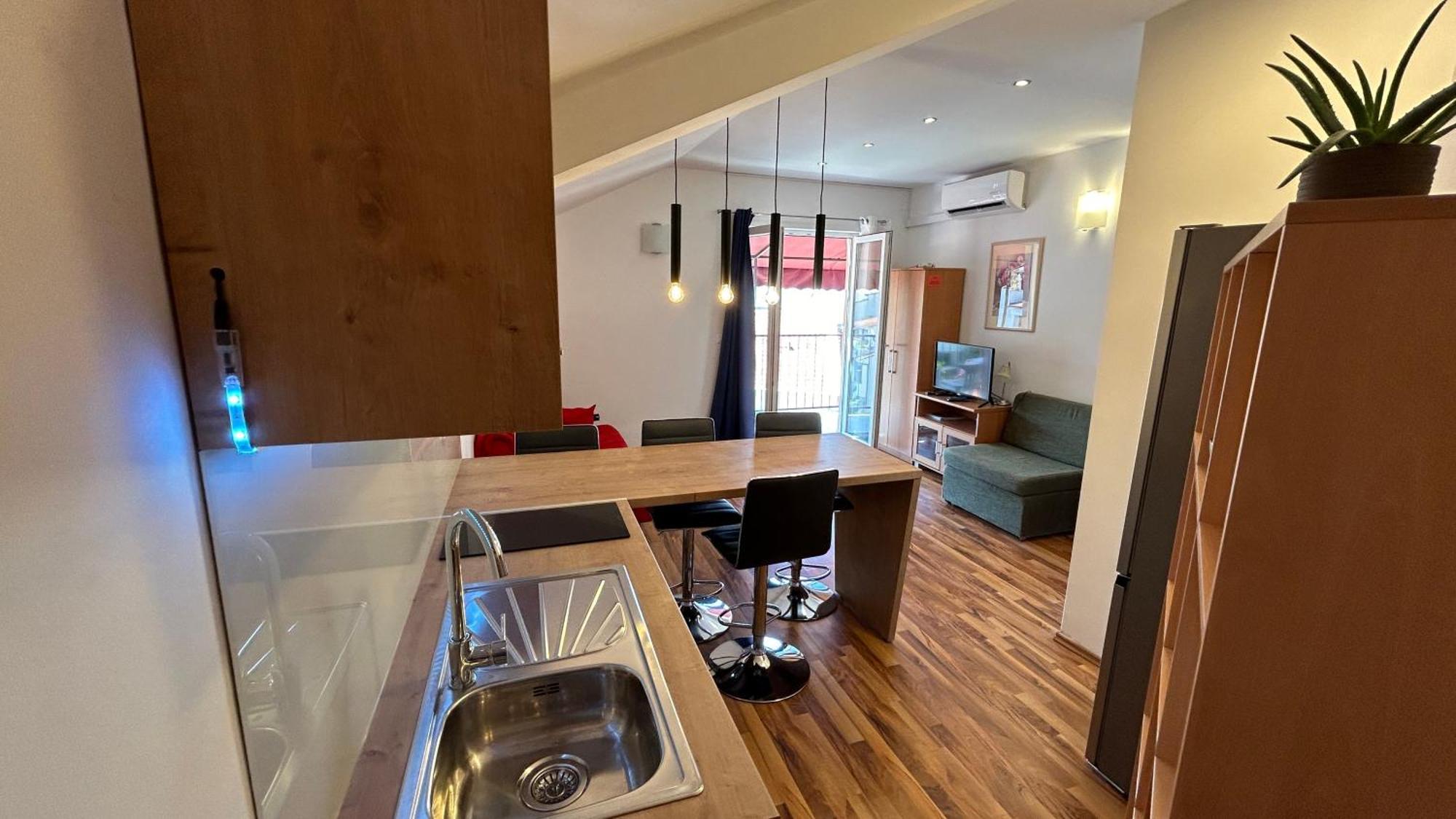 Apartman Senka Подгора Экстерьер фото